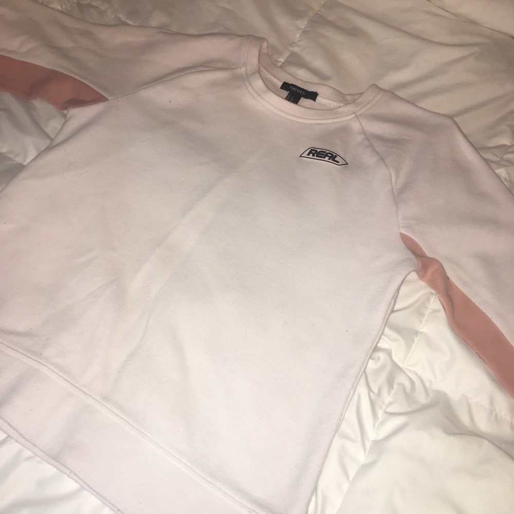 White Pullover